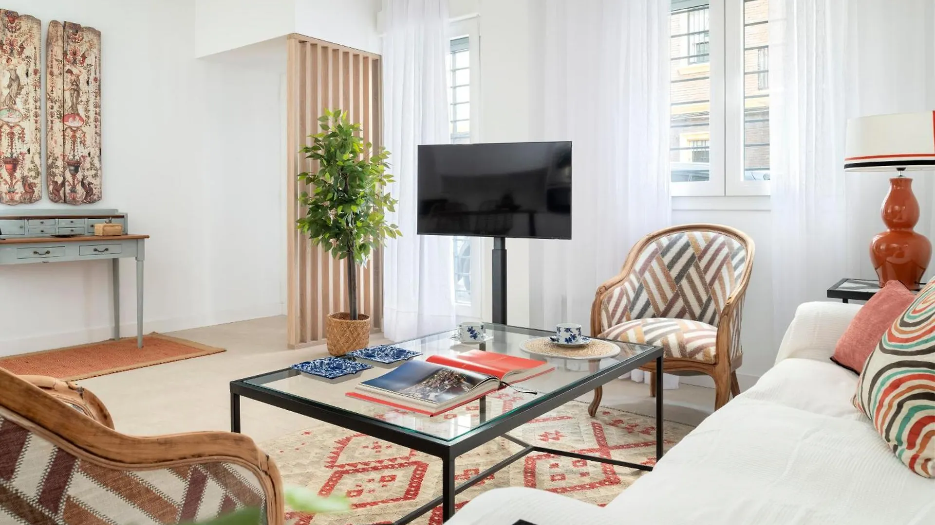 Magno Apartments Monte Carmelo Seville 0*,  Spain