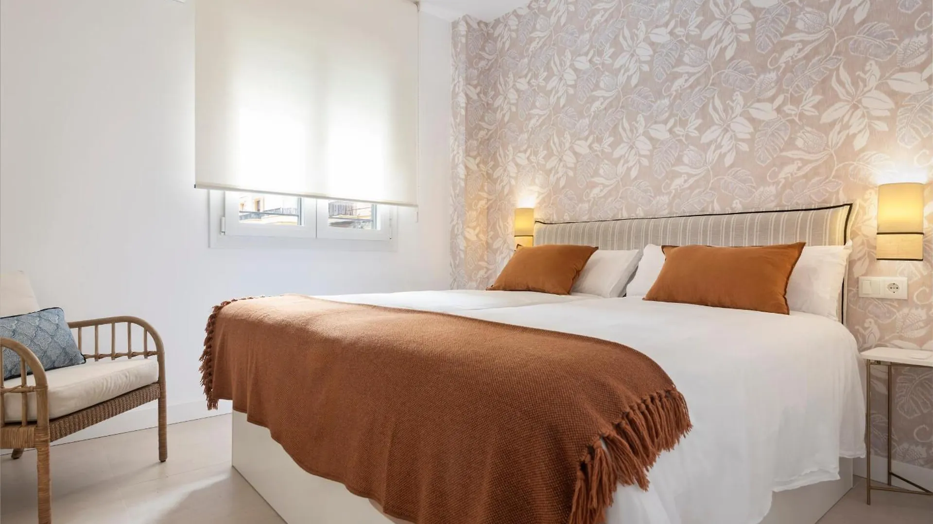 Magno Apartments Monte Carmelo Seville