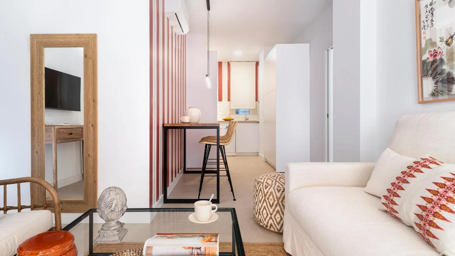 Magno Apartments Monte Carmelo Seville Spain