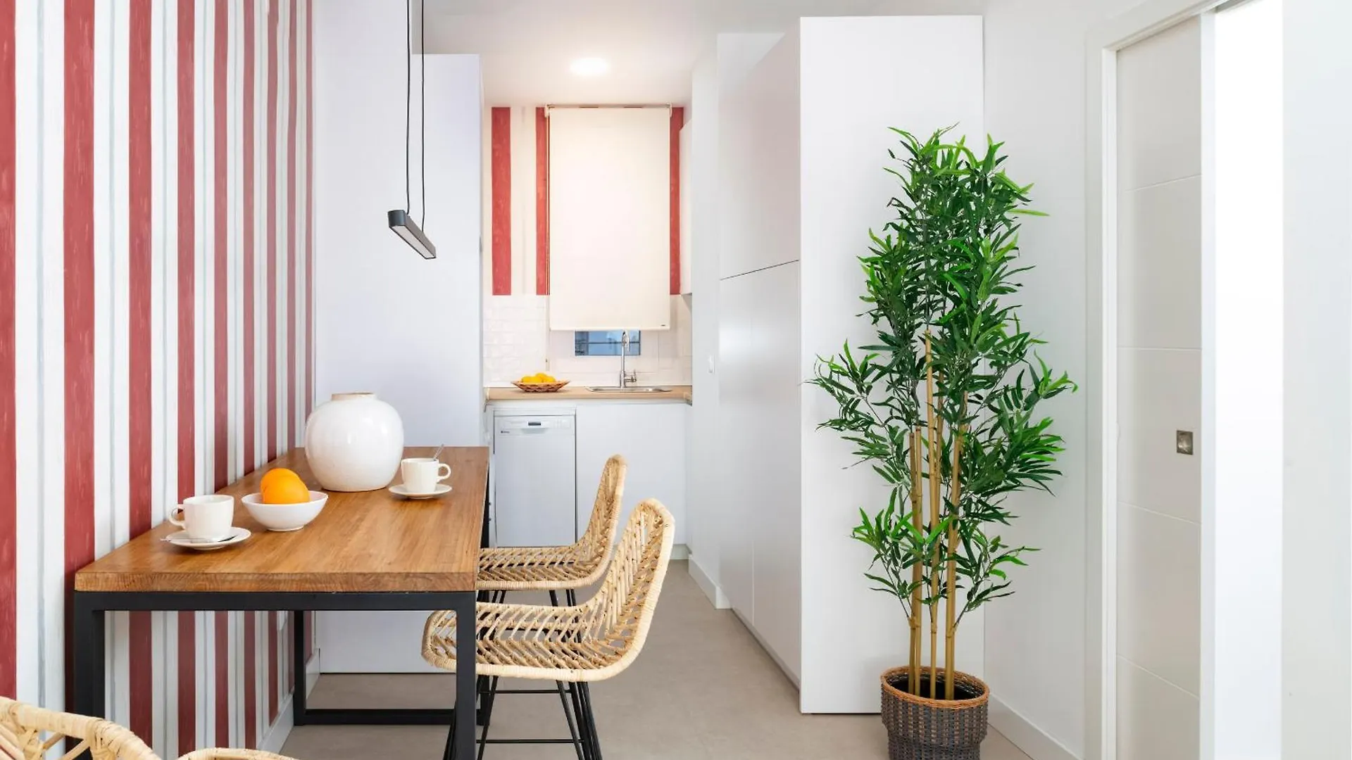 Magno Apartments Monte Carmelo Seville 0*,  Spain