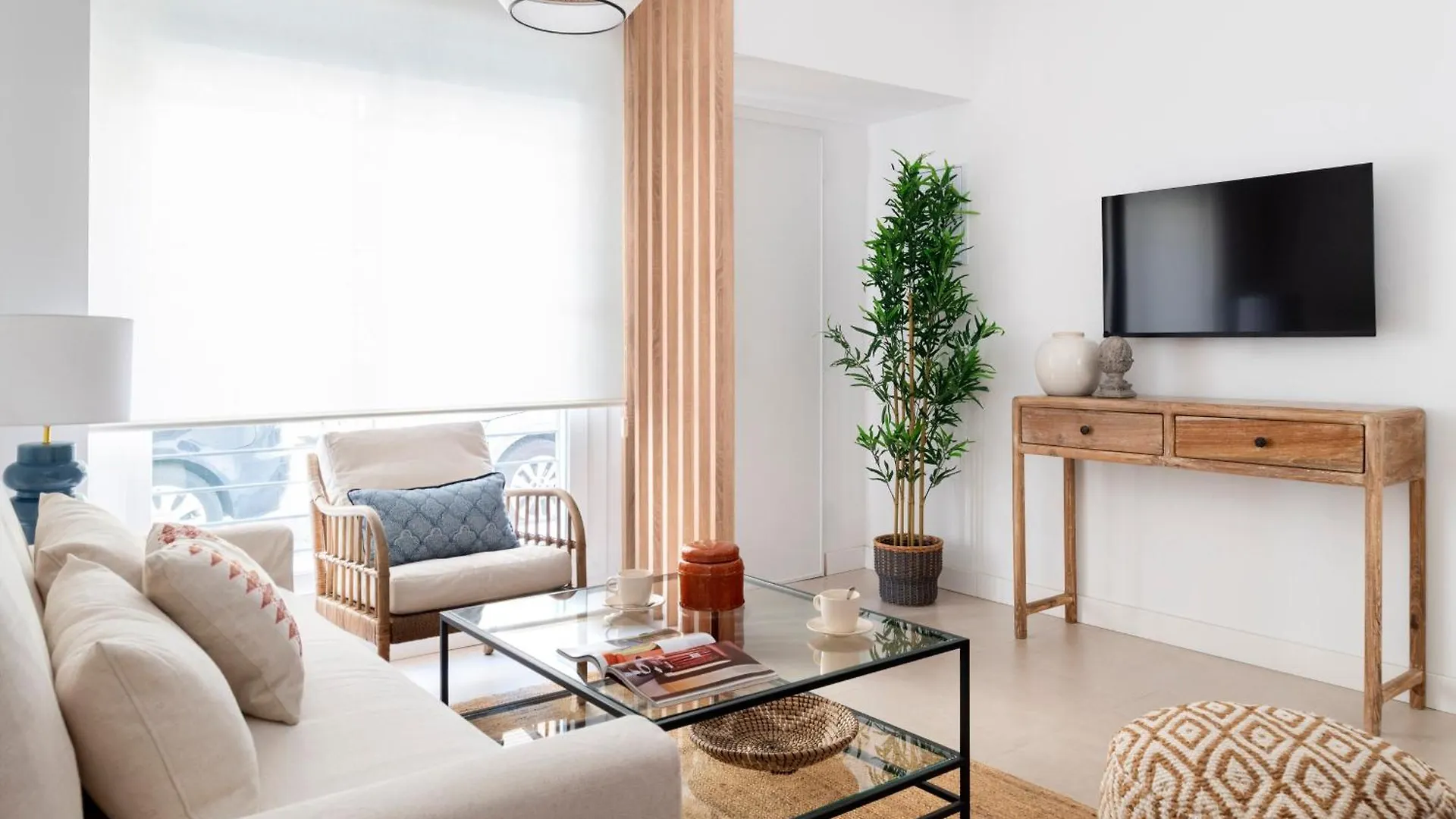 Magno Apartments Monte Carmelo Seville